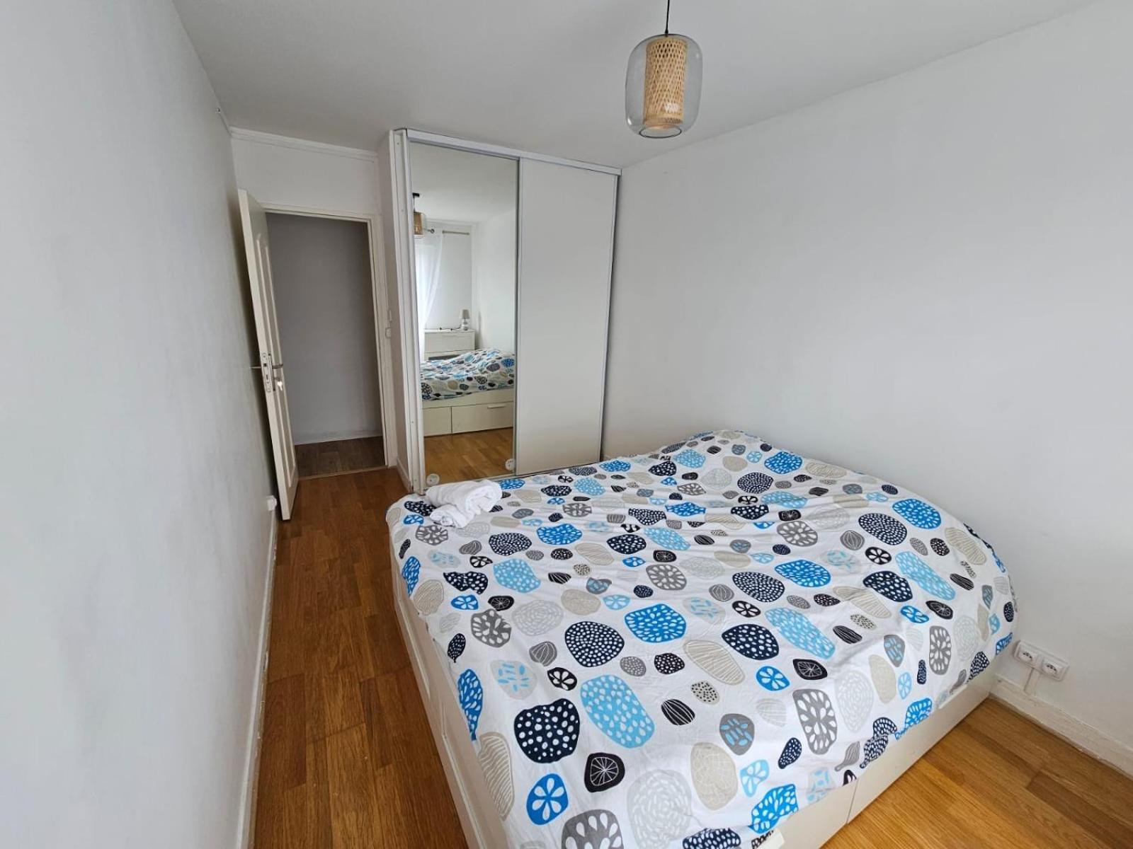 Apartment Elegant 3 Pieces Proche Paris La Defense *