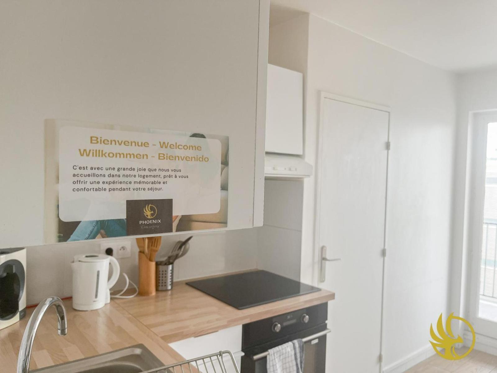 Elegant 3 Pieces Proche Paris La Defense Apartment