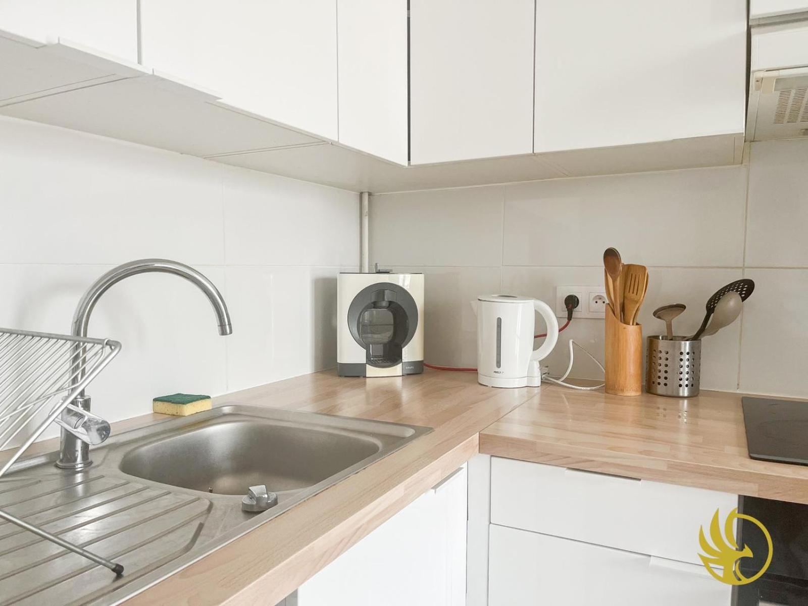 Elegant 3 Pieces Proche Paris La Defense Apartment