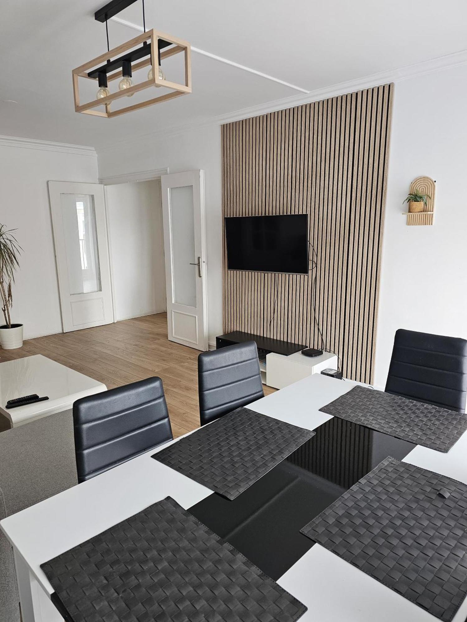 Apartment Elegant 3 Pieces Proche Paris La Defense *